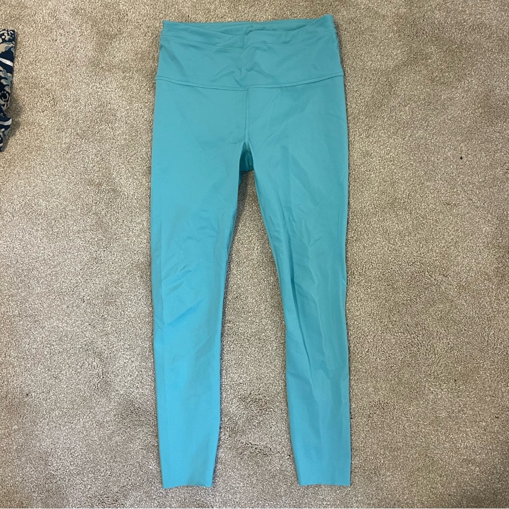 Athleta Accelerate 7/8 Tight